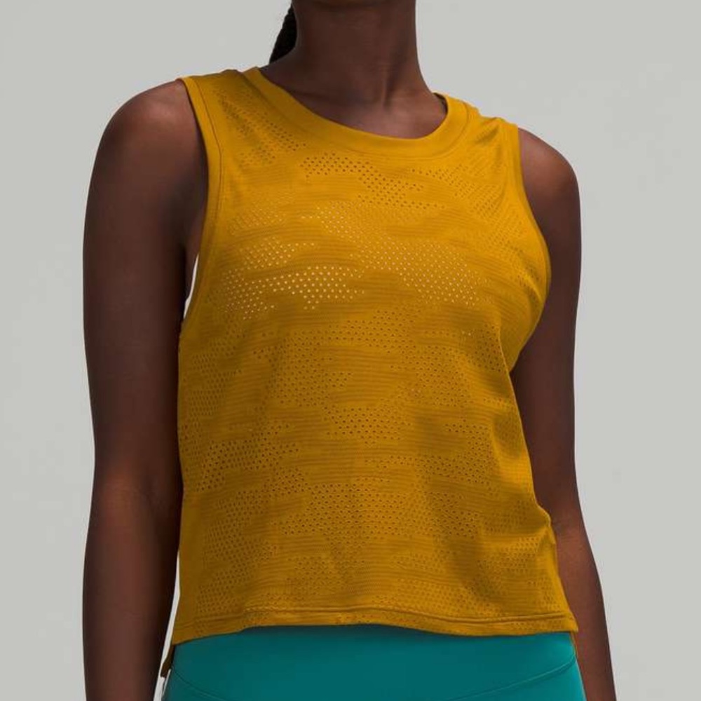 Lululemon Train to Be Tank Top Gold Spice Camo 0